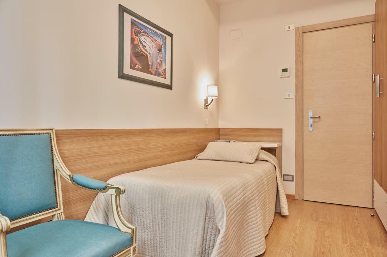 Albergo Celeste セストリ・レヴァンテ エクステリア 写真